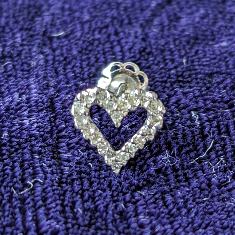 Solid 10K Gold Open Heart Stud Earring Paved With Natural Earth Mined Diamonds